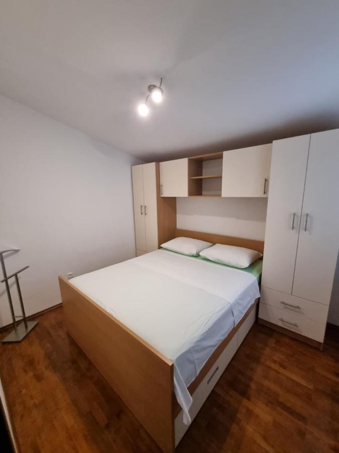 Apartments Jadran Primošten Kültér fotó