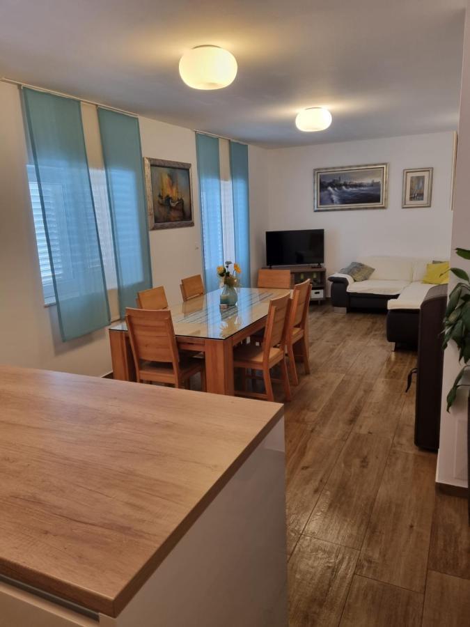 Apartments Jadran Primošten Kültér fotó